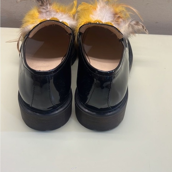 Unique Black and Yellow Feather Flats - Picture 5 of 5
